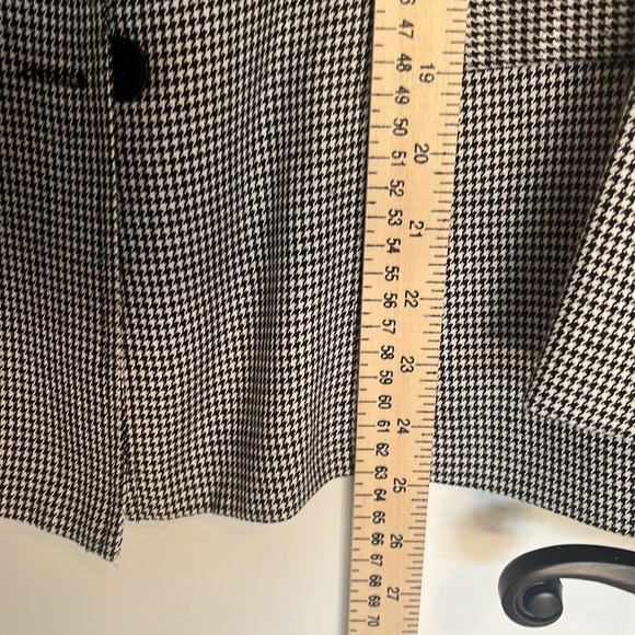 Black and white herringbone blazer - Picture 7 of 10